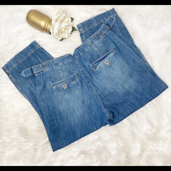 Anthropologie Pilcro Ultra High Rise Relaxed Jeans - Picture 7 of 11